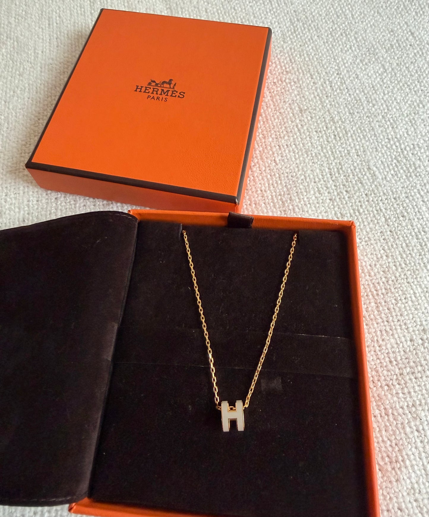HERMES Mini Pop H pendant Marron Glacé