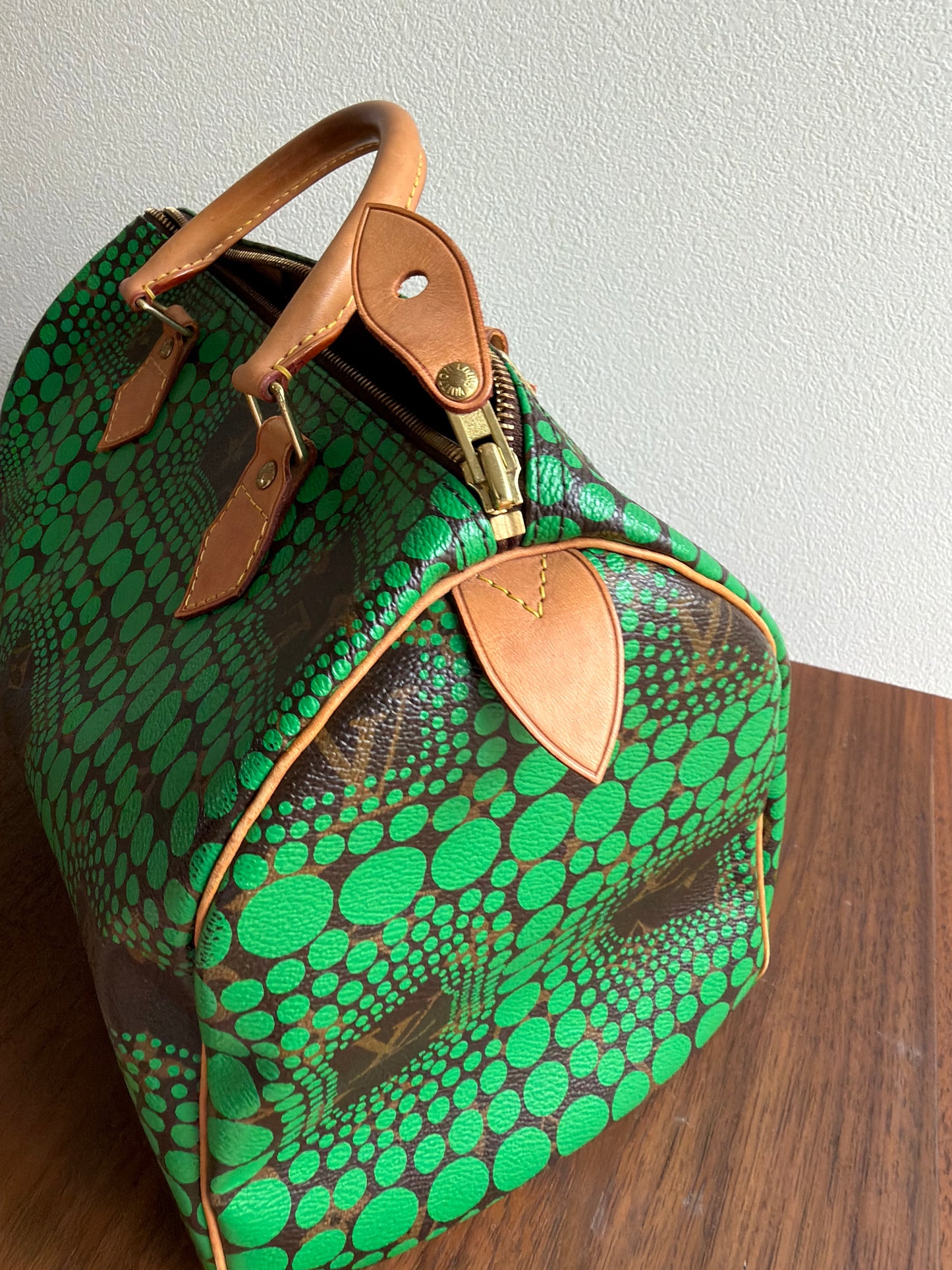 Louis Vuitton × Yayoi Kusama Monogram Town Speedy 30