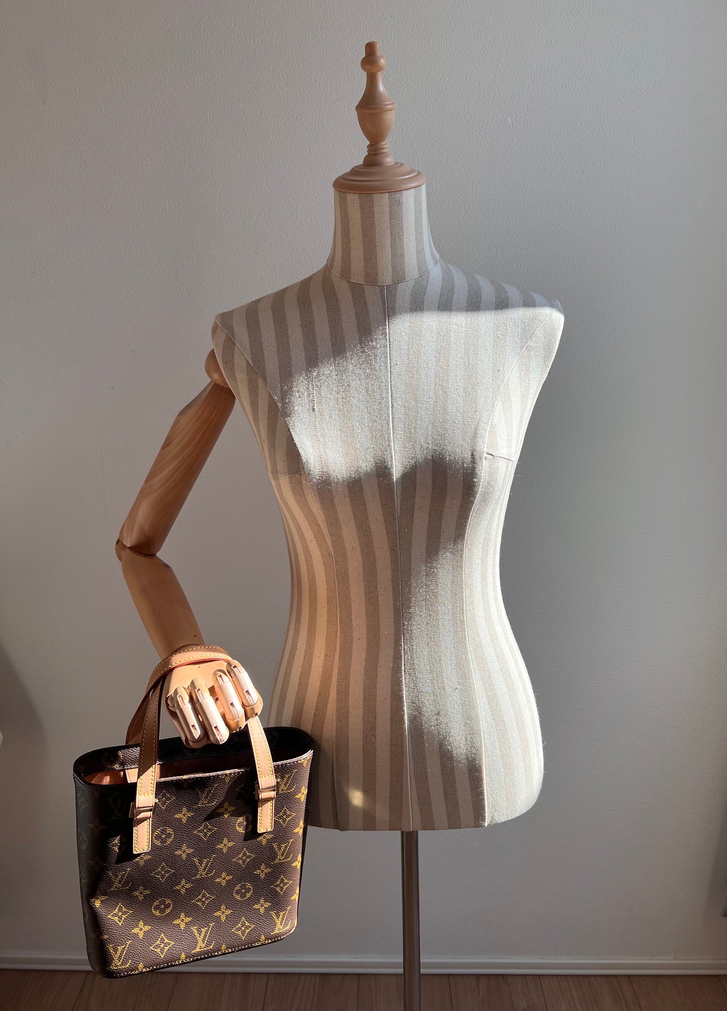 LOUIS VUITTON Vavin PM Handbag