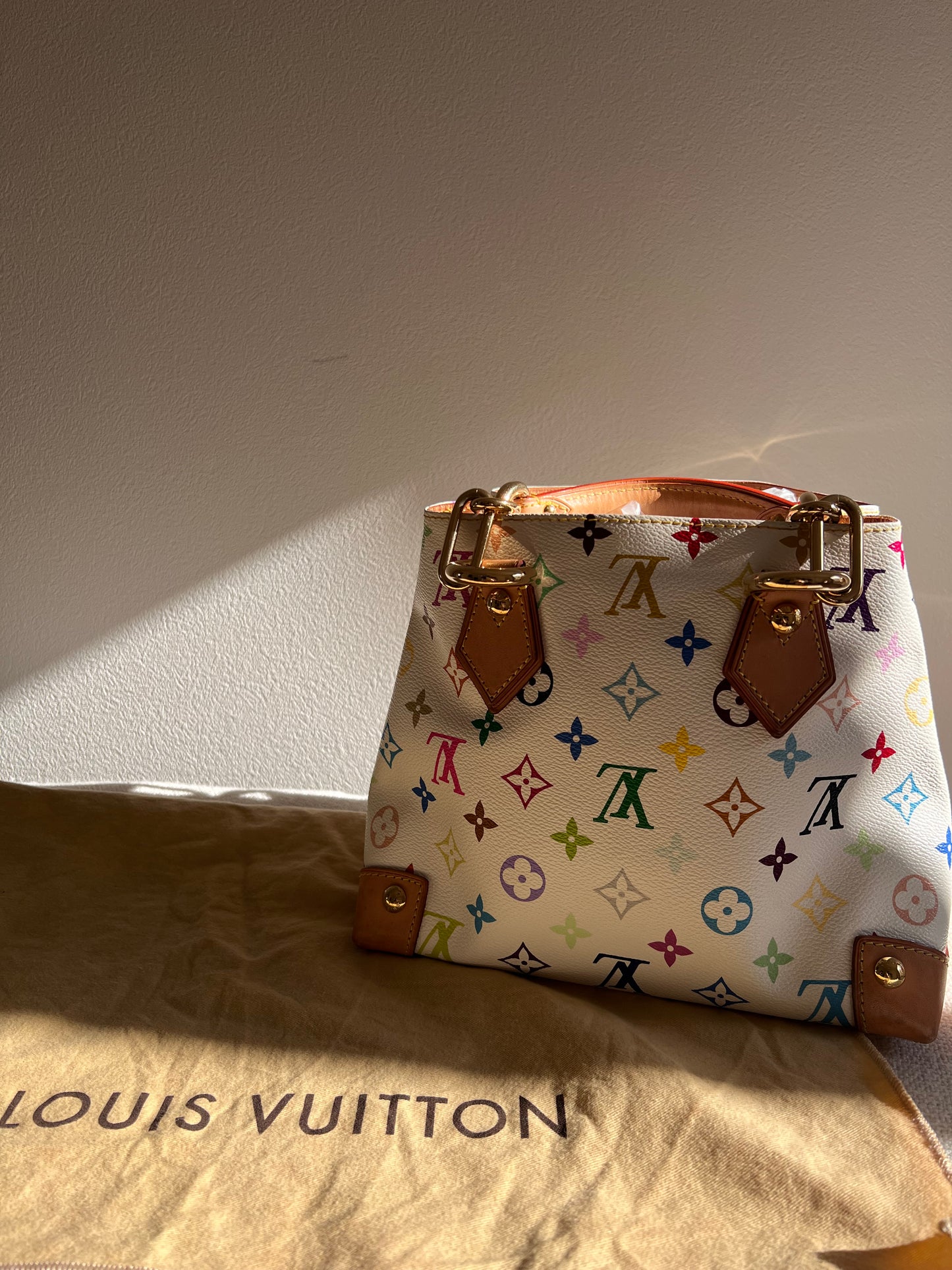 LOUIS VUITTON White Monogram Audra Bag