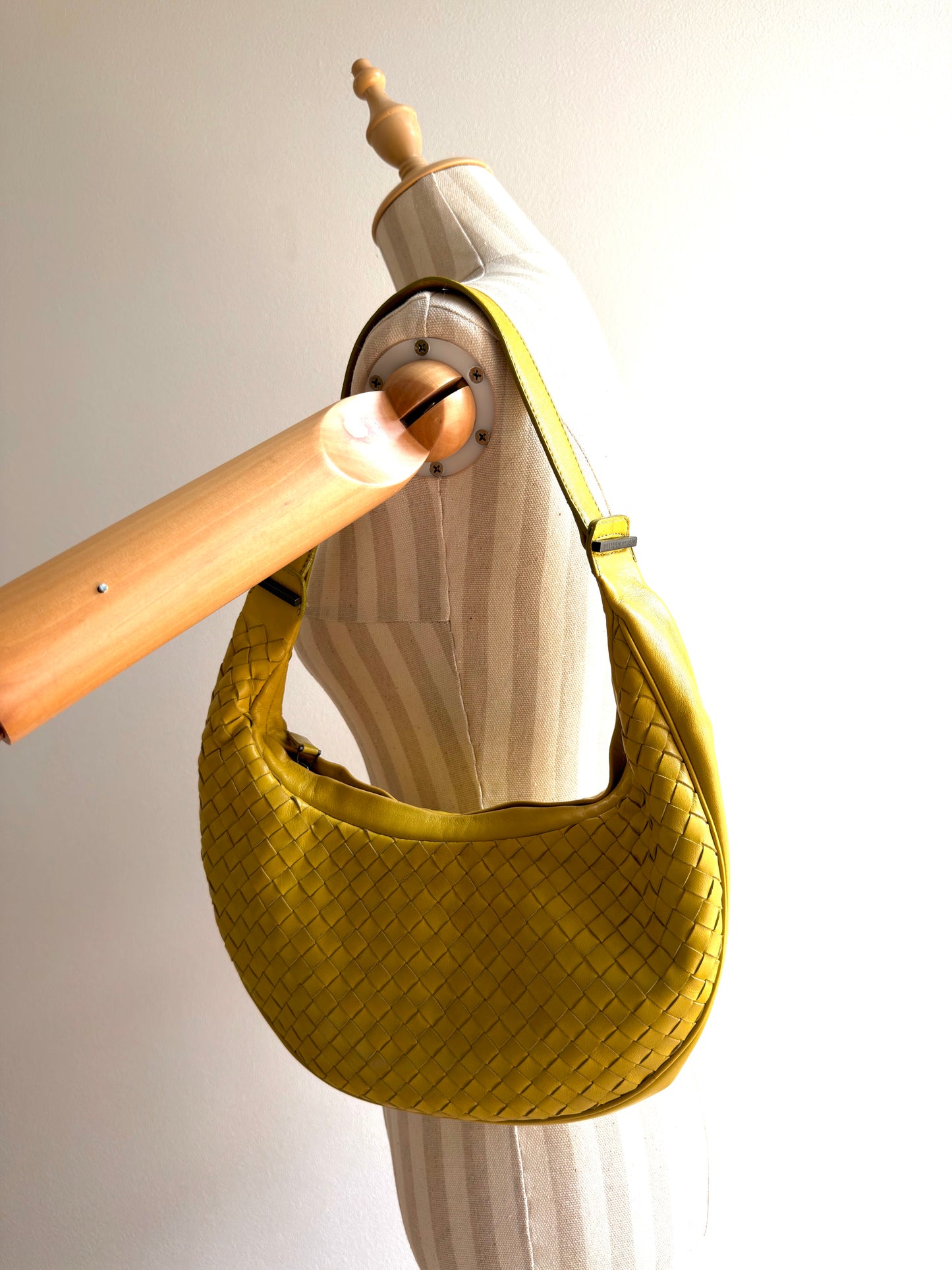 Bottega Venetta Intrecciato Hobo Bag Vintage