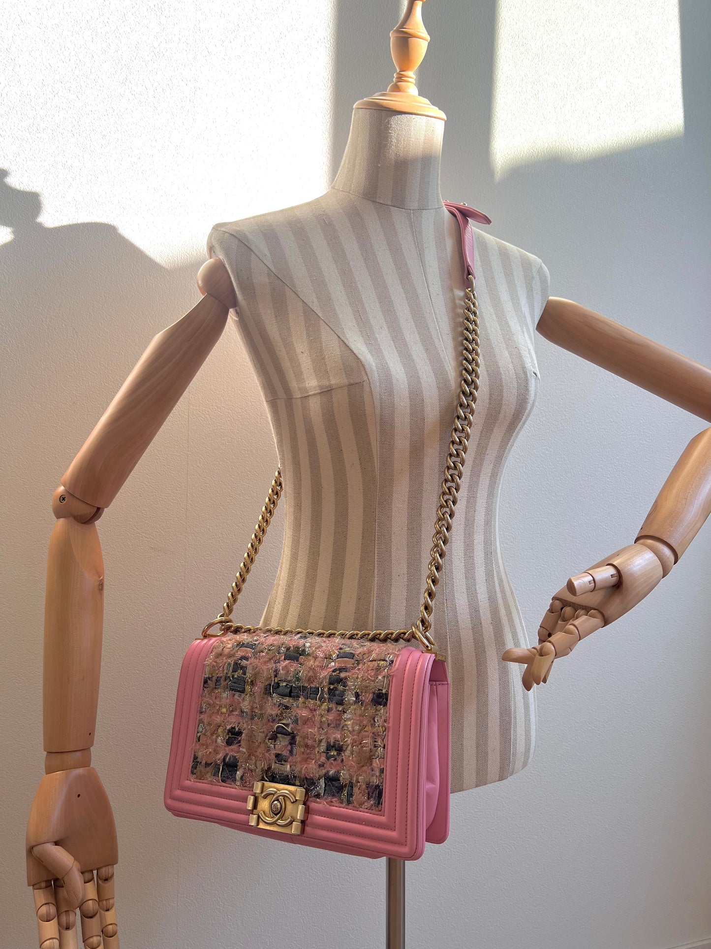 CHANEL Pink Tweed and Lambskin Small Boy Flap